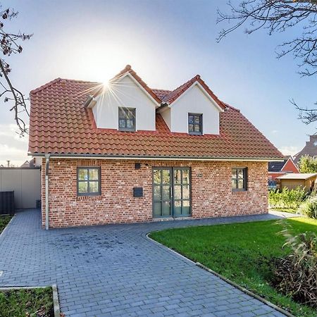 Ferienhaus Maira, Mit Garten Und Sauna Greetsiel Eksteriør billede
