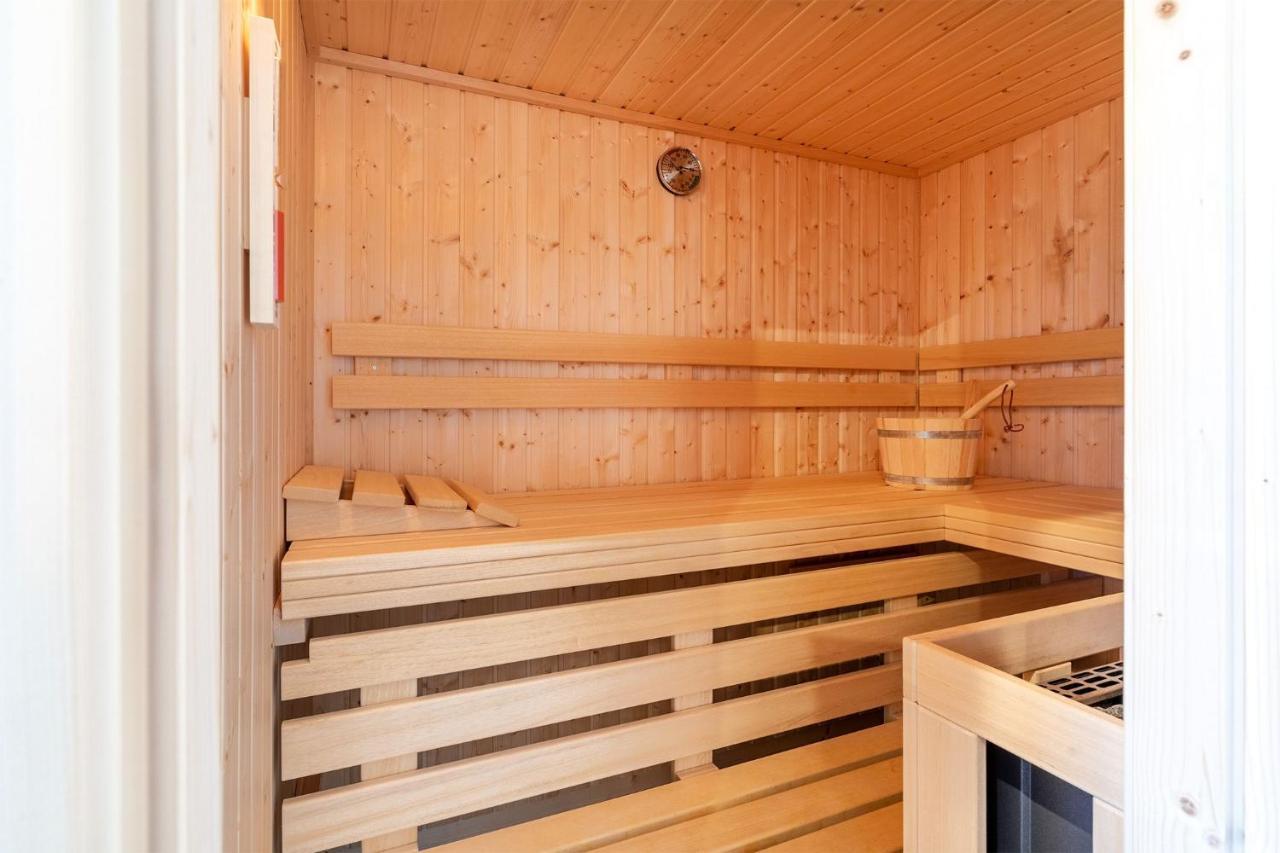 Ferienhaus Maira, Mit Garten Und Sauna Greetsiel Eksteriør billede