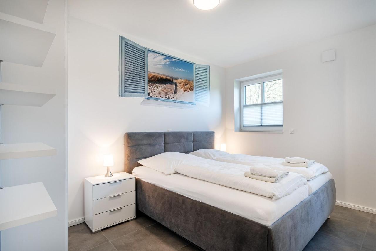 Ferienhaus Maira, Mit Garten Und Sauna Greetsiel Eksteriør billede
